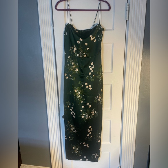 SOLD - Reformation Frankie Silk Green Dress - size 6 - Picture 2 of 7